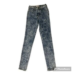 Vibrant high waisted jeans strechy acid wash size 3